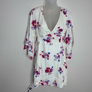 MINKPINK Floral white Dress V Neck Summer Flowy size medium NWT Boho